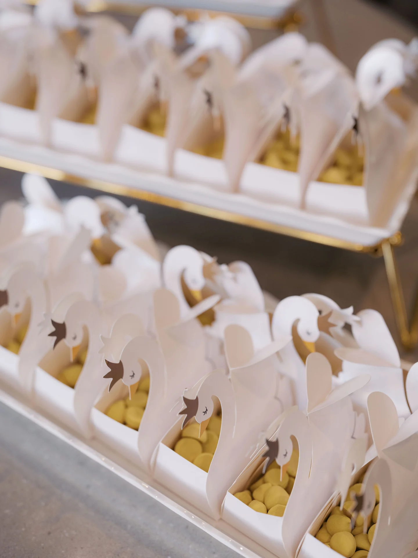 Decorative carousel horse favors at Eléonore First Birthday